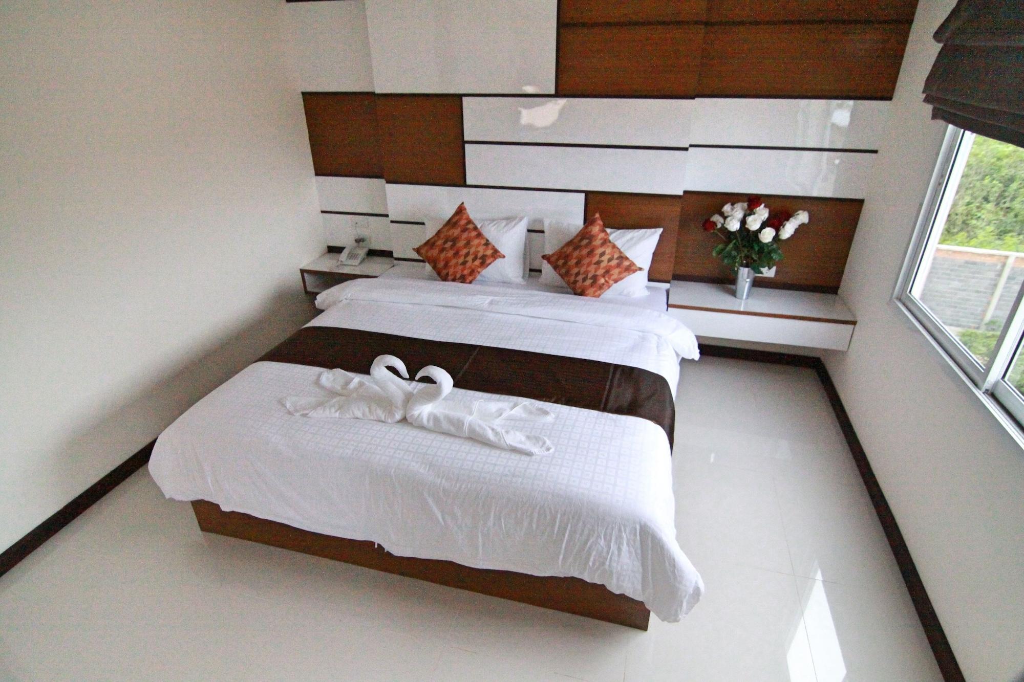 האט יאי Ttt Hotel מראה חיצוני תמונה